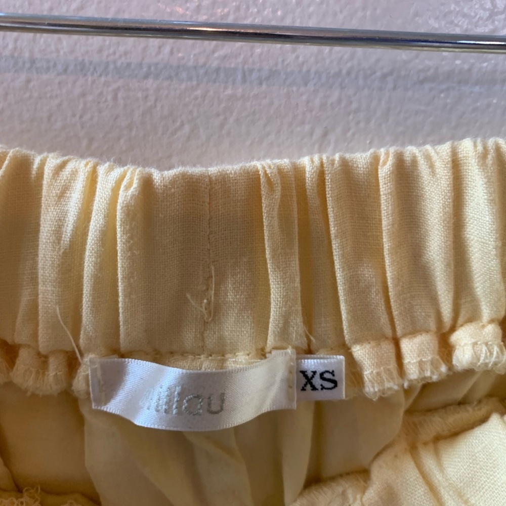 Millau Side Loop Grommet Linen Short - image 3